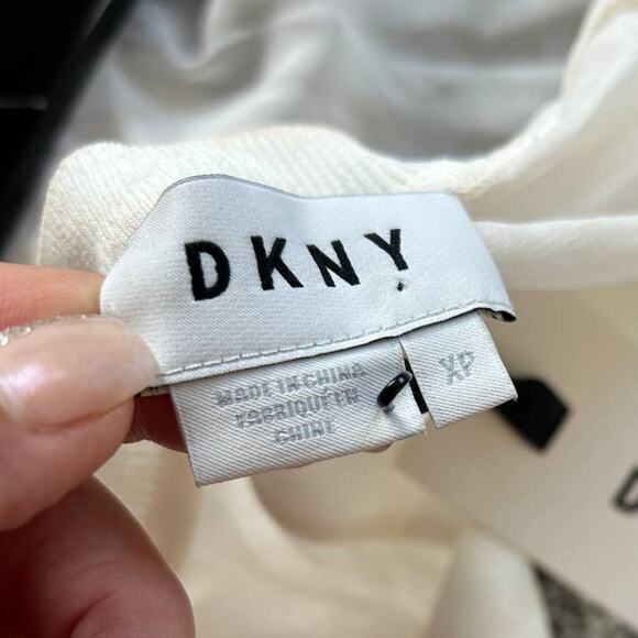 NWT Unique DKNY Silk Sheer Back Slit Short Sleeve Cover Up Dress White Size XS/S - Picture 5 of 6